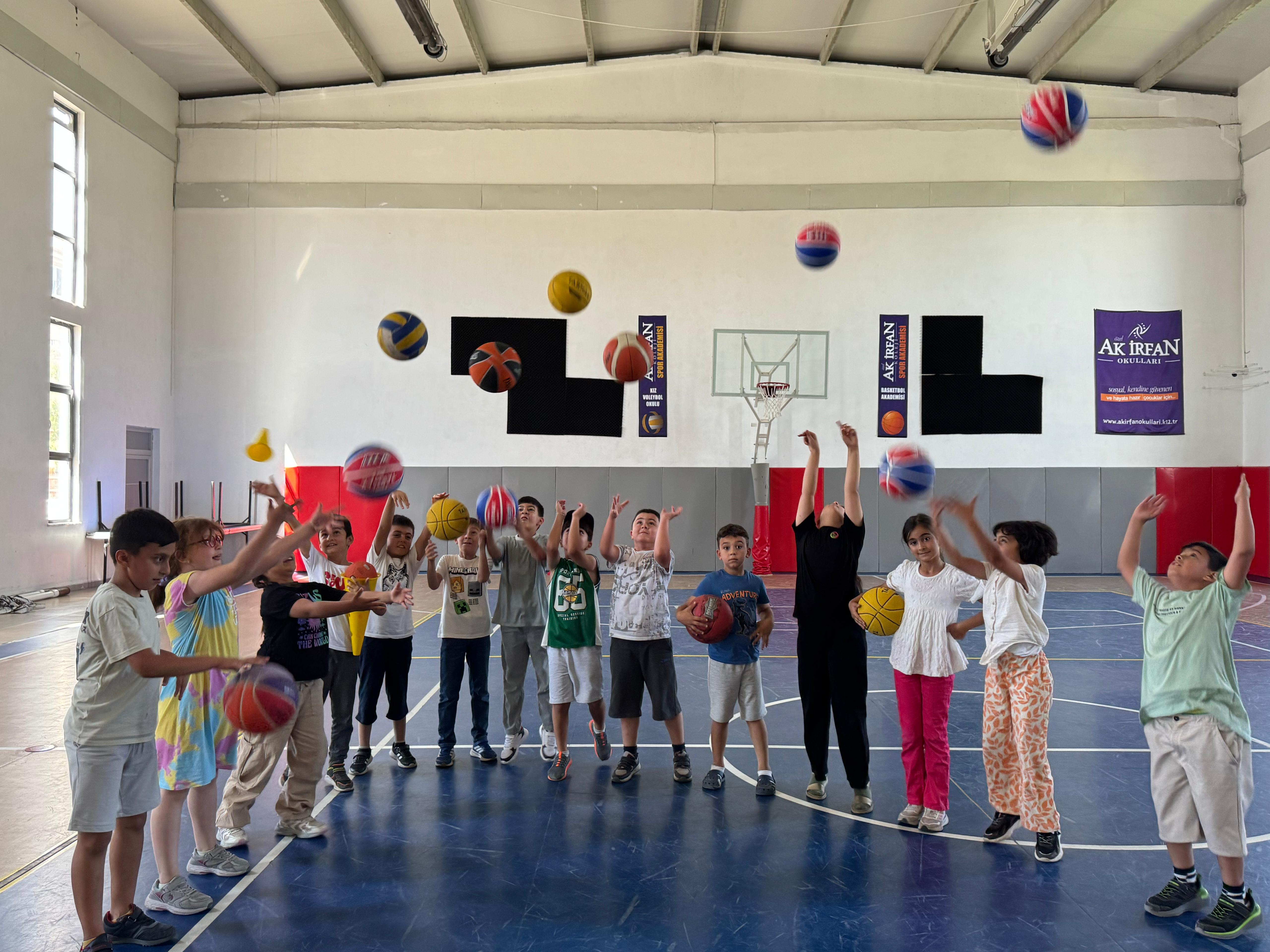 Kurumumuzdan Kareler