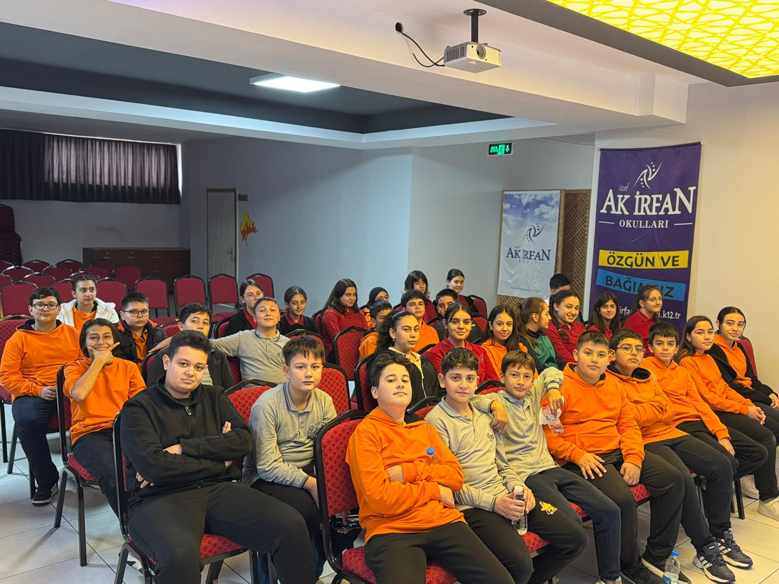 Kurumumuzdan Kareler