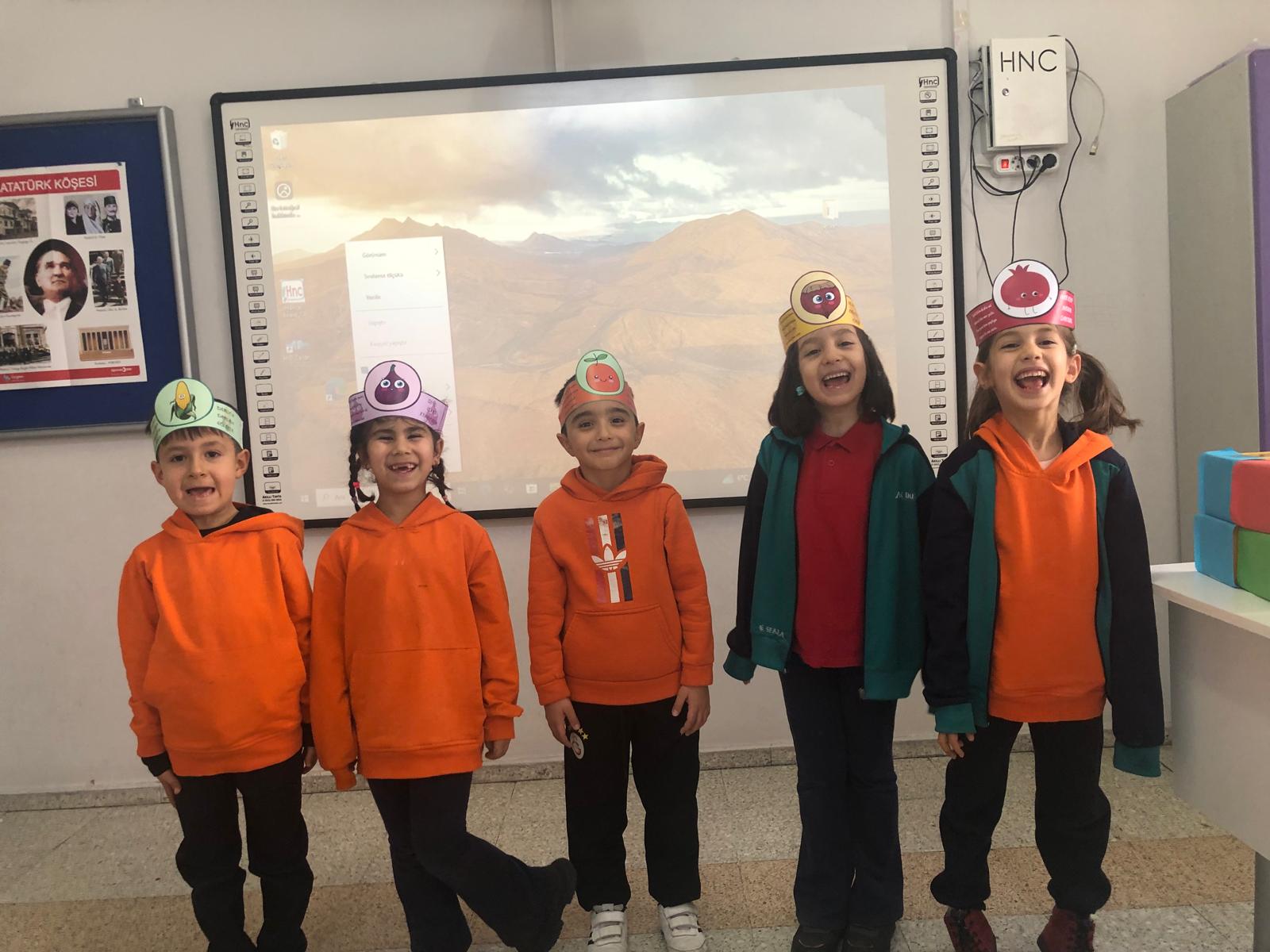 Kurumumuzdan Kareler